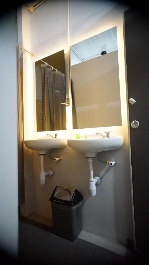 Lala Hostel Banda Aceh Ngoại thất bức ảnh